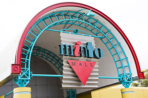 Minto Mall sign
